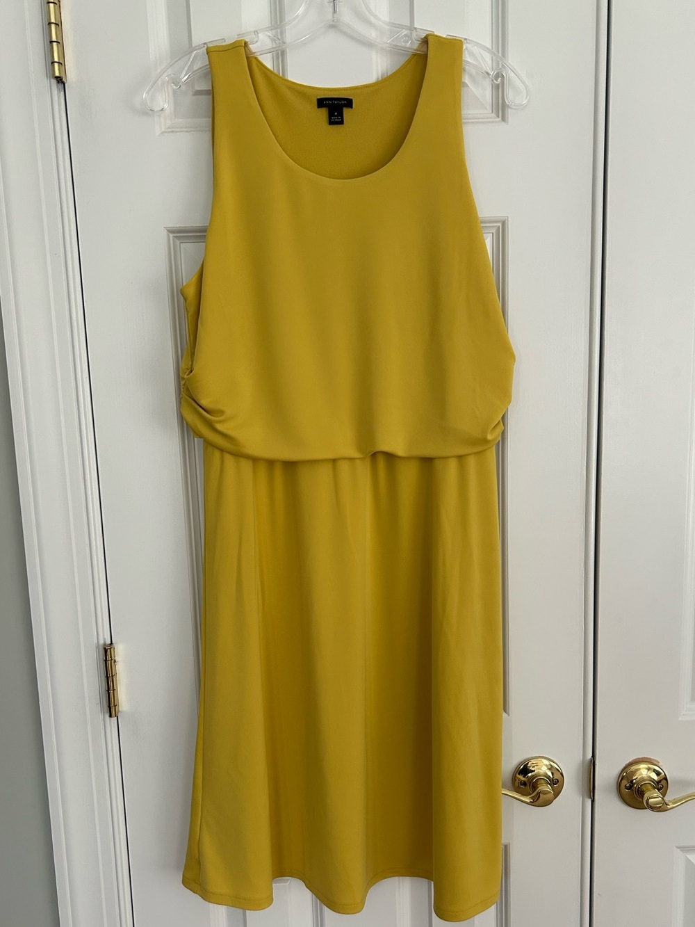 Ann Taylor Gold Women’s Dress